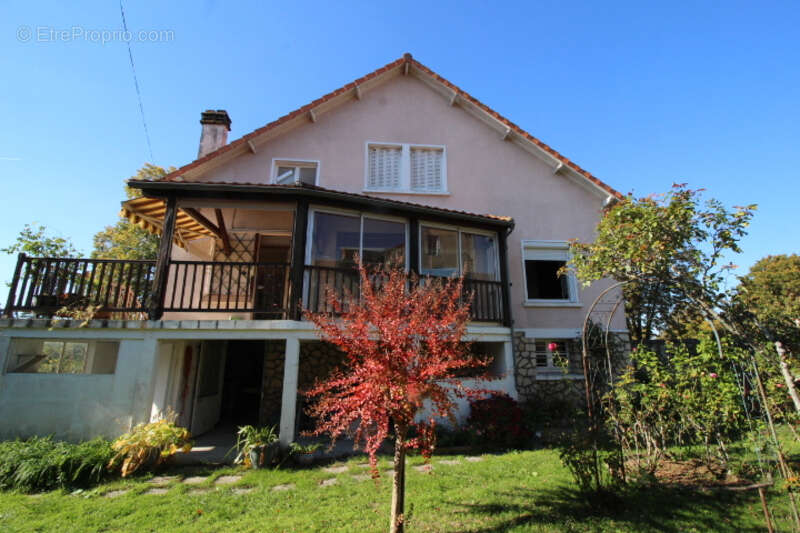 Maison à CHATELLERAULT