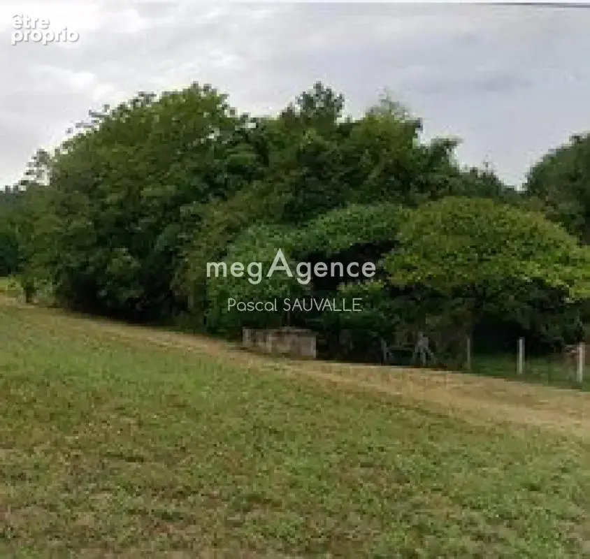 Terrain à bâtir de 3670m2 - photo 2