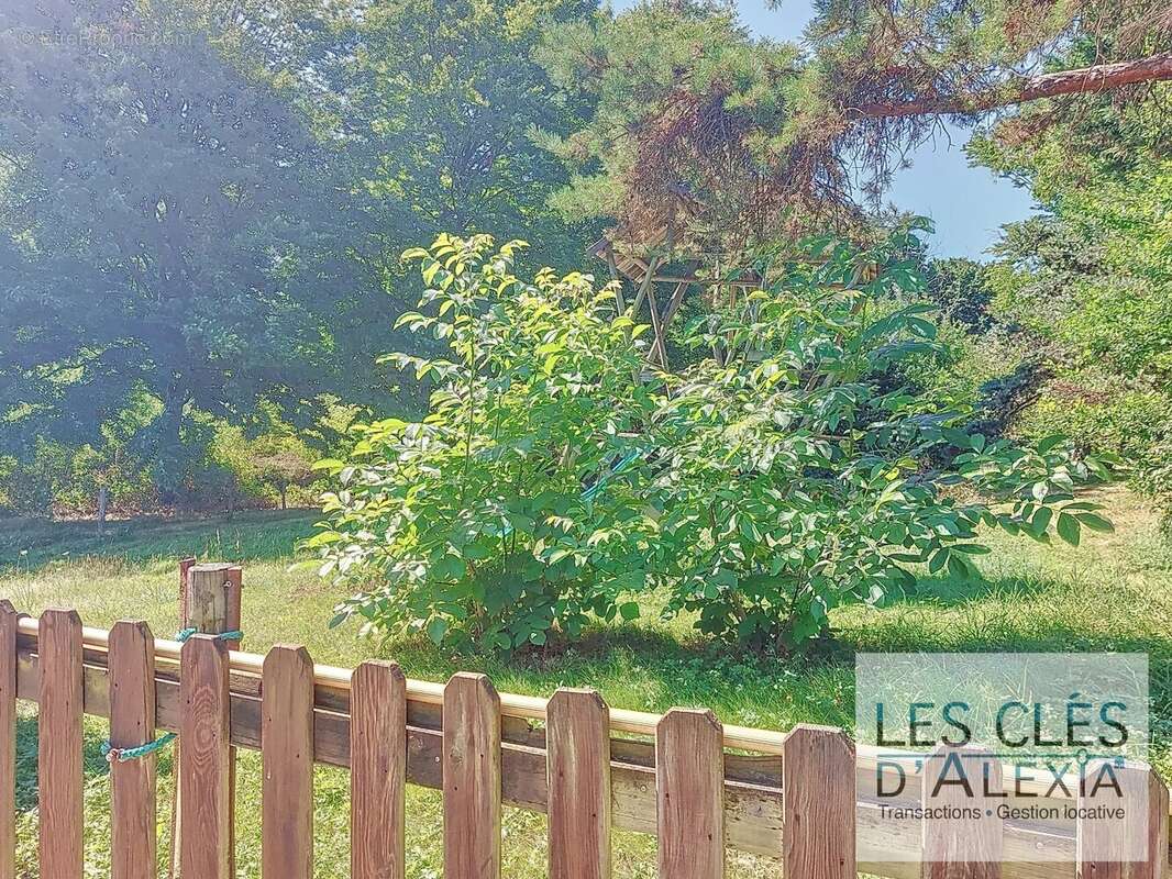 Maison à LES COTES-D'AREY