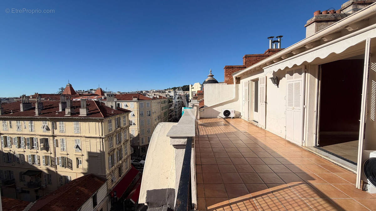 Appartement à NICE