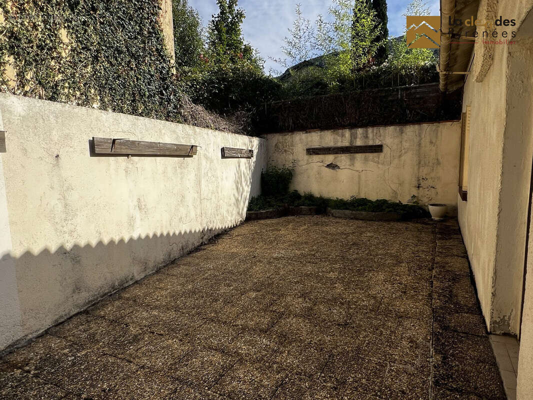 Maison à SARRANCOLIN