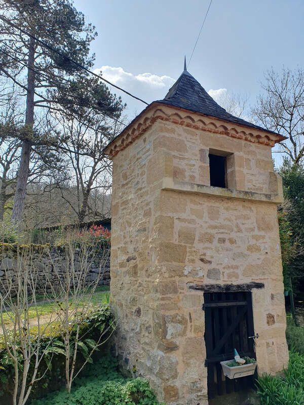 Maison à CAPDENAC-GARE