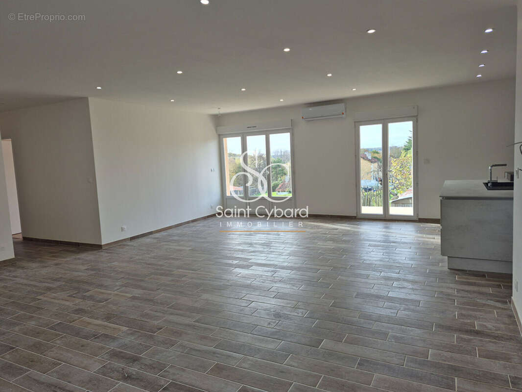 Maison à SAINT-MICHEL