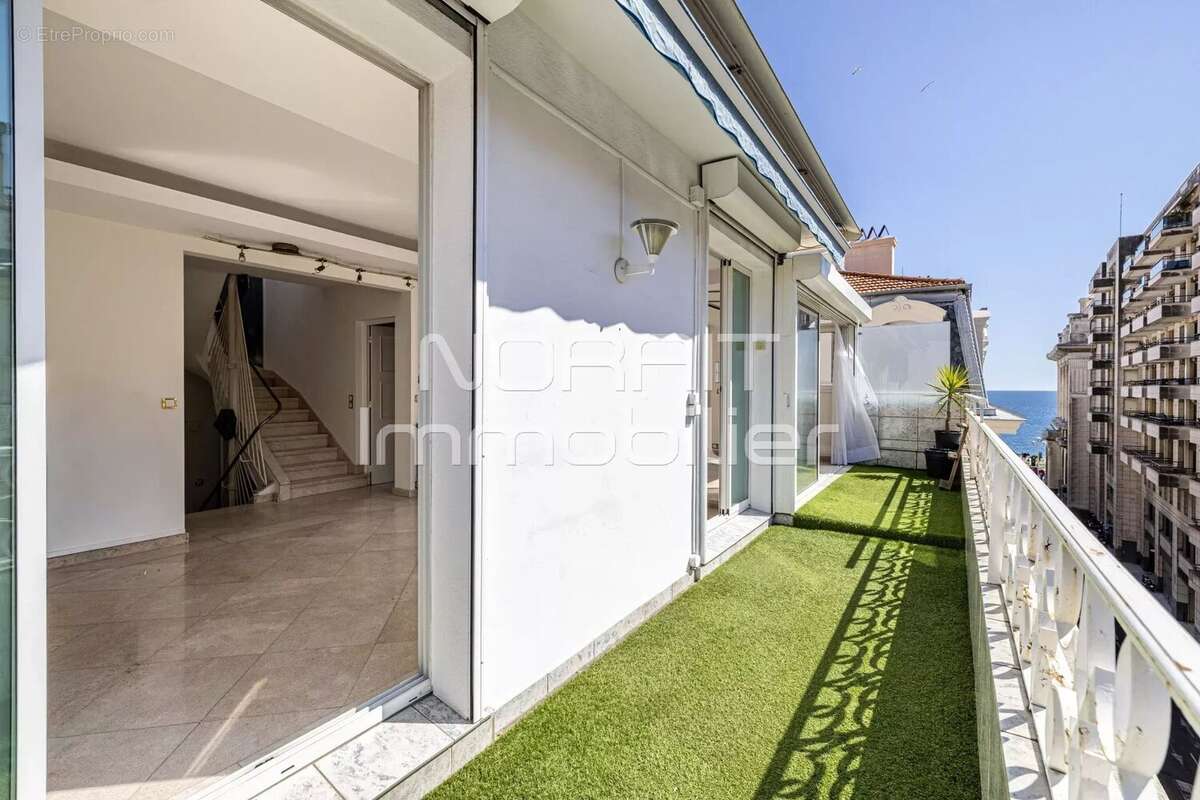 Appartement à NICE
