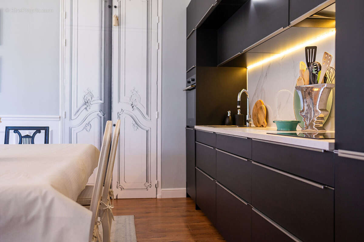 Appartement à HYERES