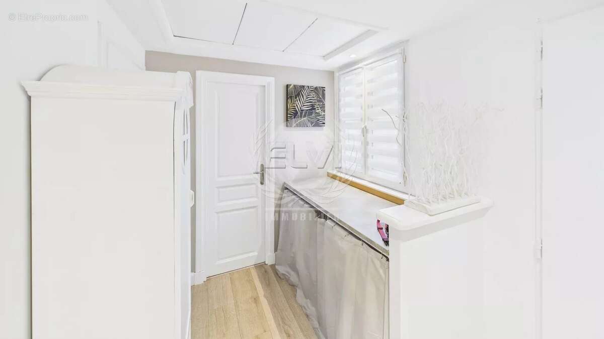 Appartement à GRIMAUD