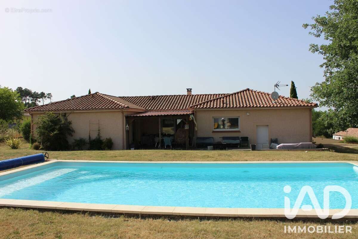 Photo 3 - Maison à GRAZAC