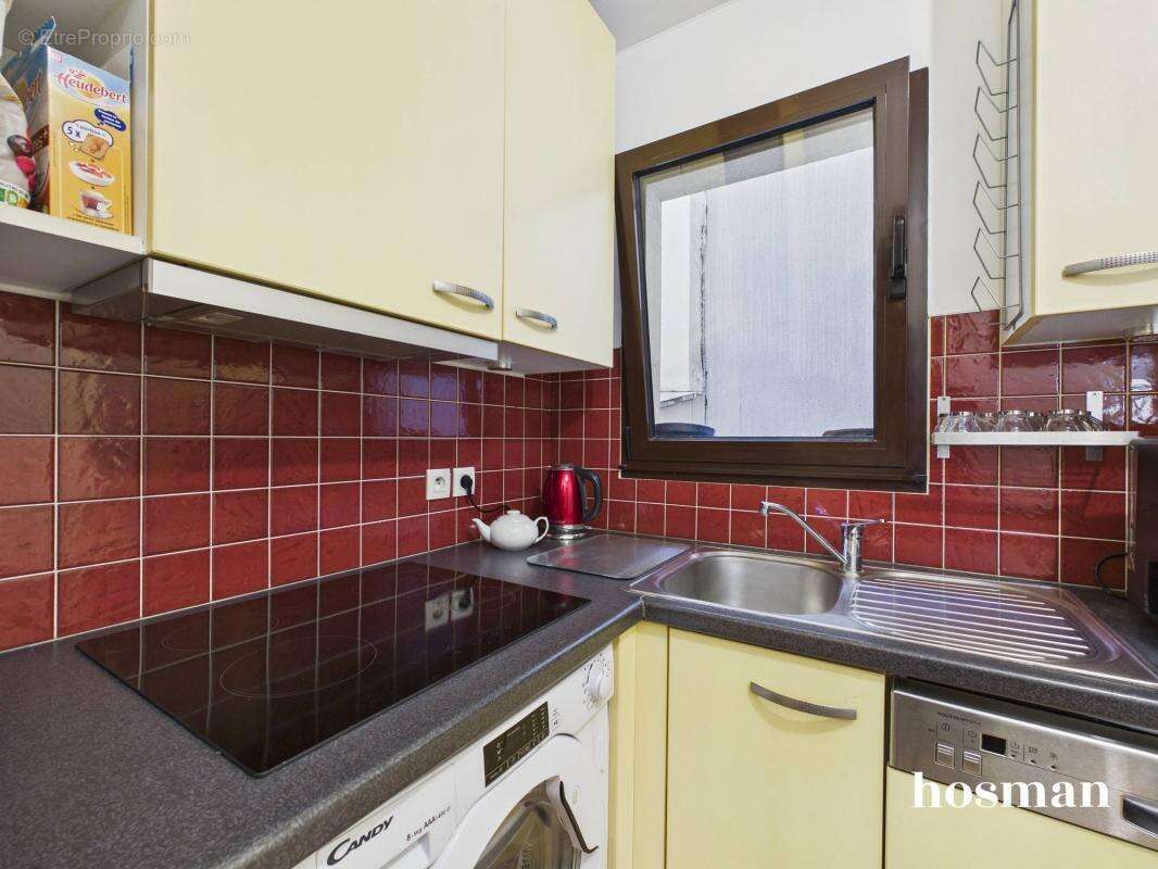Appartement à PARIS-10E