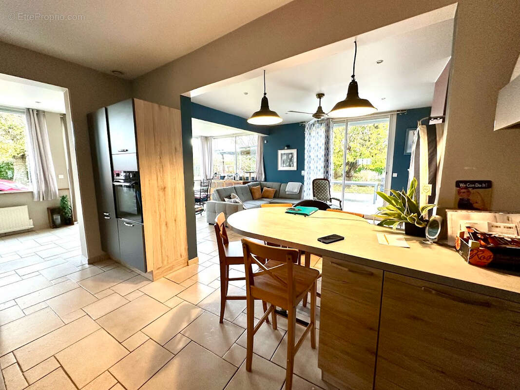 Maison à LA FEUILLIE