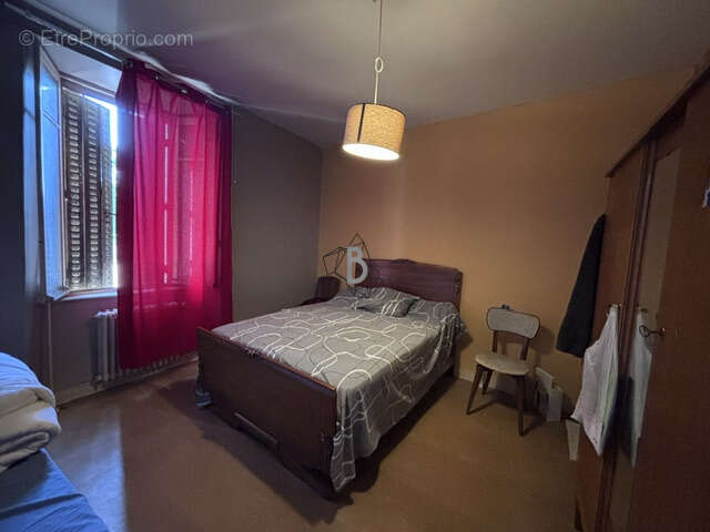 Maison avec hangar - 400 m2 - REQUISTA - photo 8