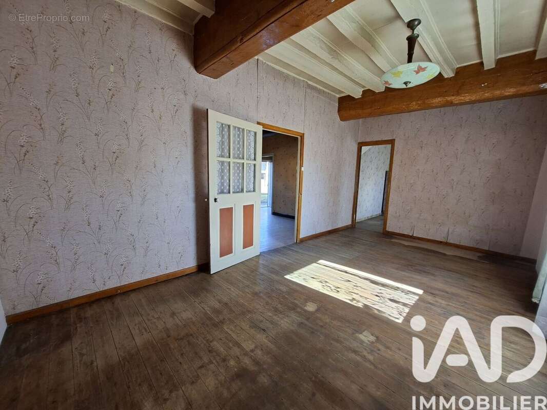 Maison 93 m² à Fretterans  - photo 6