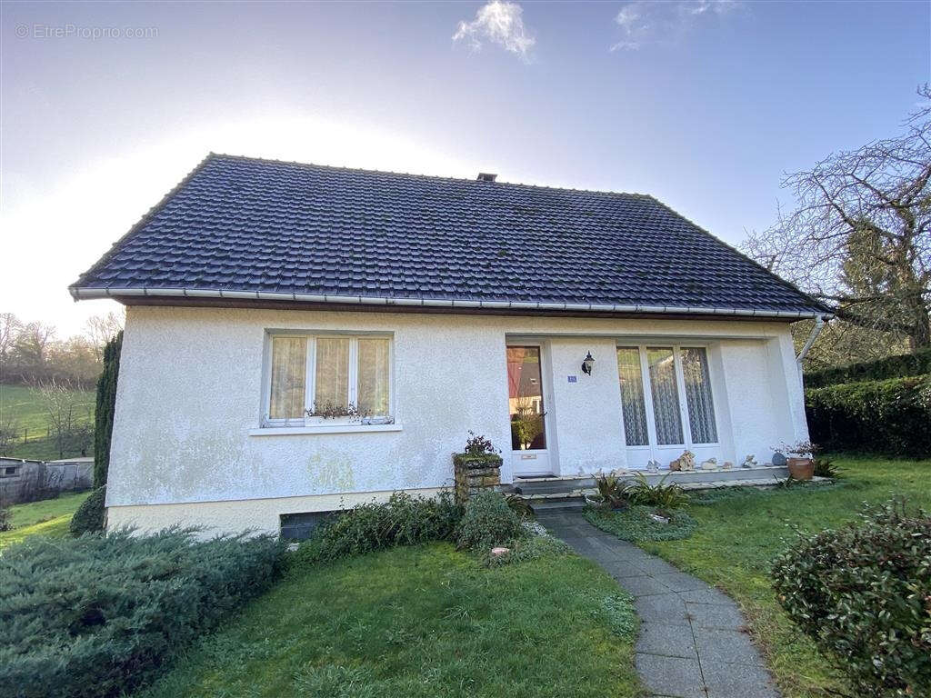 Maison à VIMOUTIERS