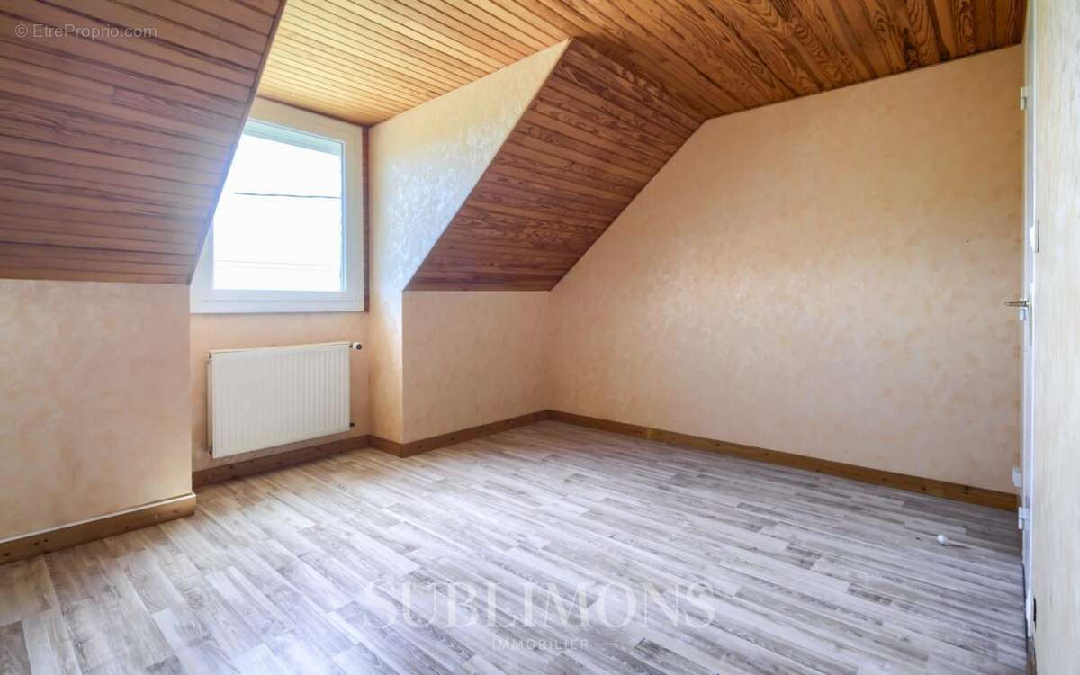Maison à CARO