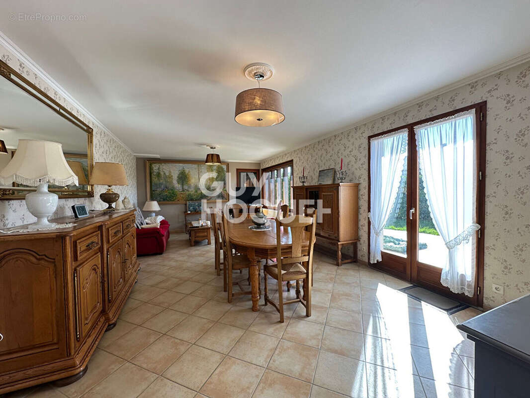 Maison à VERNEUIL-SUR-AVRE