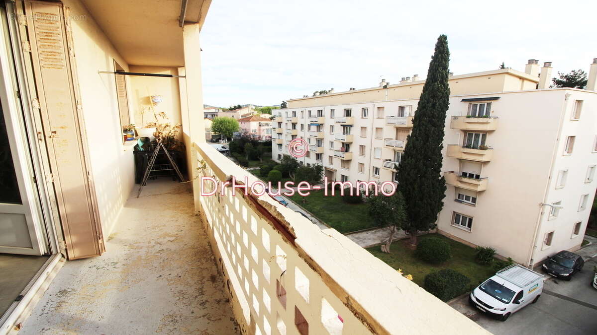 Appartement à MARSEILLE-9E