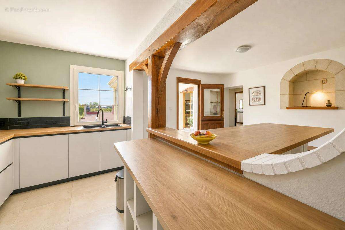 Maison de 9 pièces de 204 m² à Bourgueil - photo 7