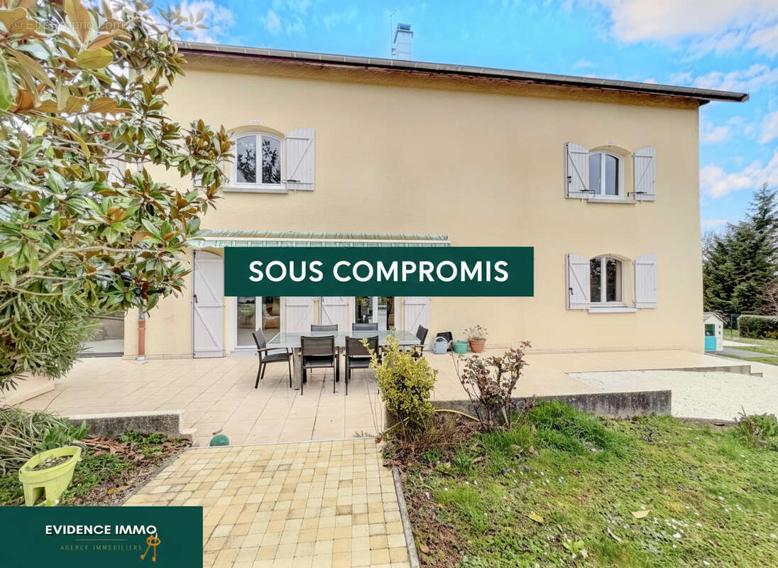 Maison à RUY
