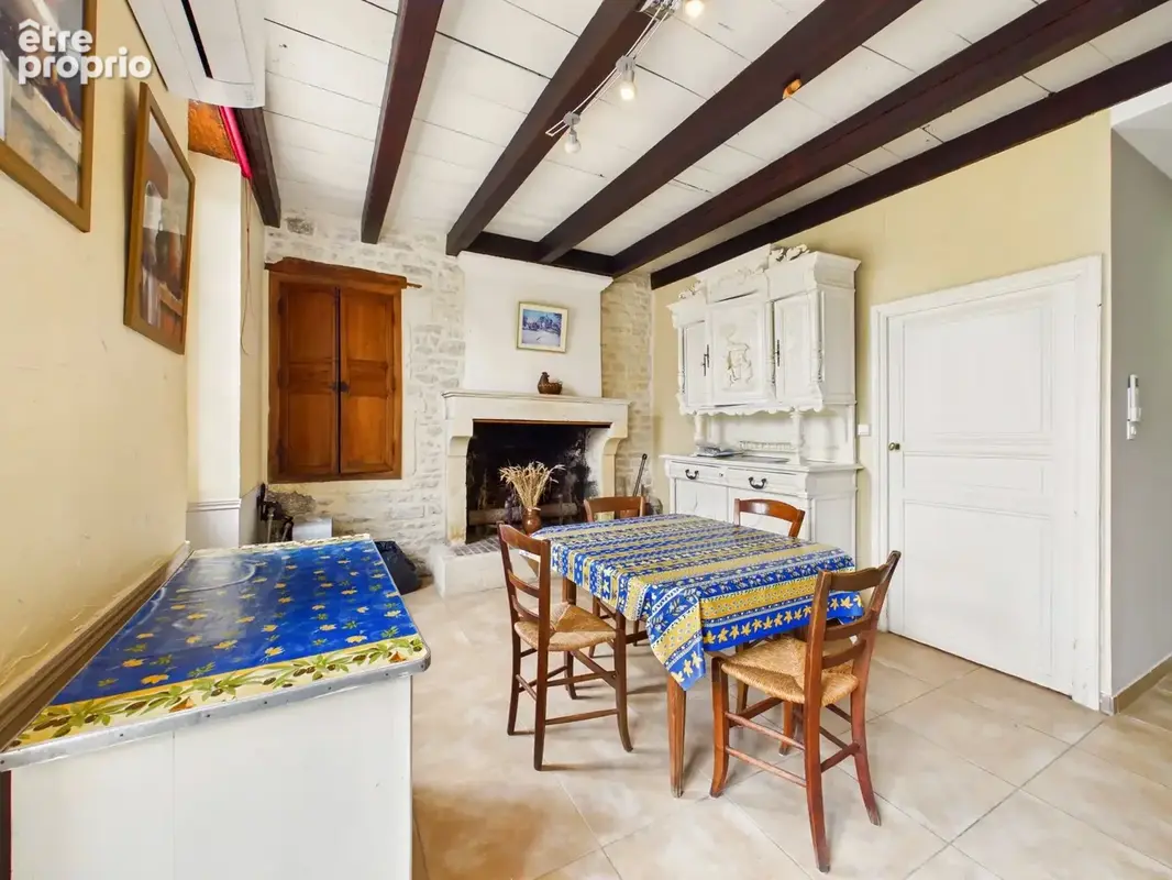 Maison de village avec cachet et dépendance de 136 m² - photo 3
