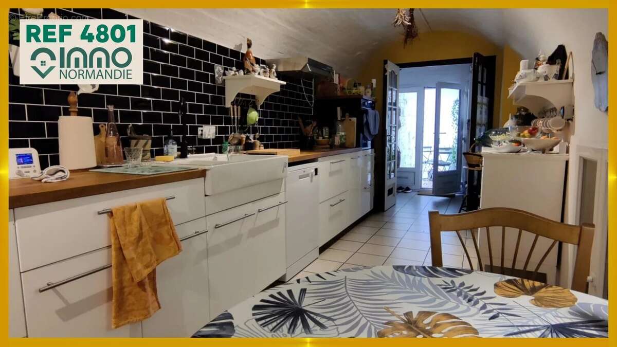 Appartement à BRIONNE