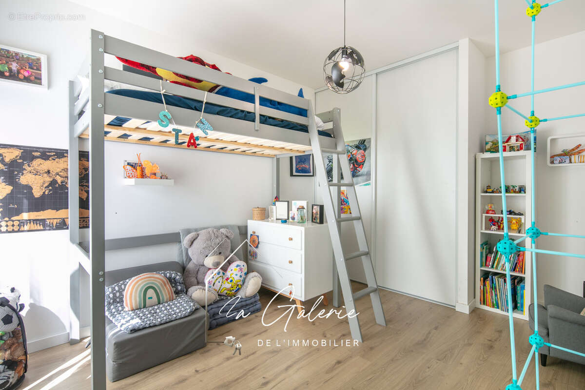 Maison à VAULNAVEYS-LE-HAUT