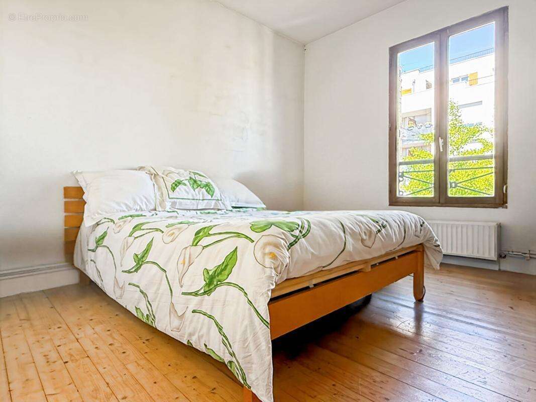 Maison à LIVRY-GARGAN