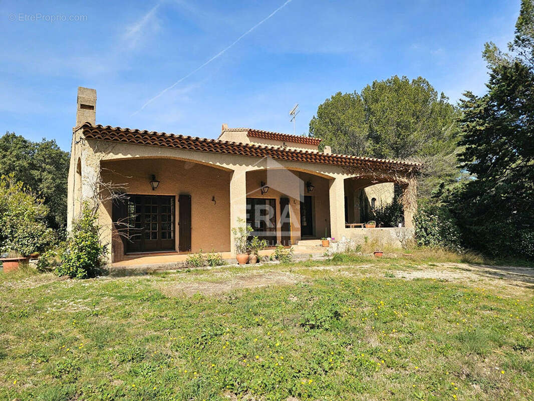 Maison à LANCON-PROVENCE