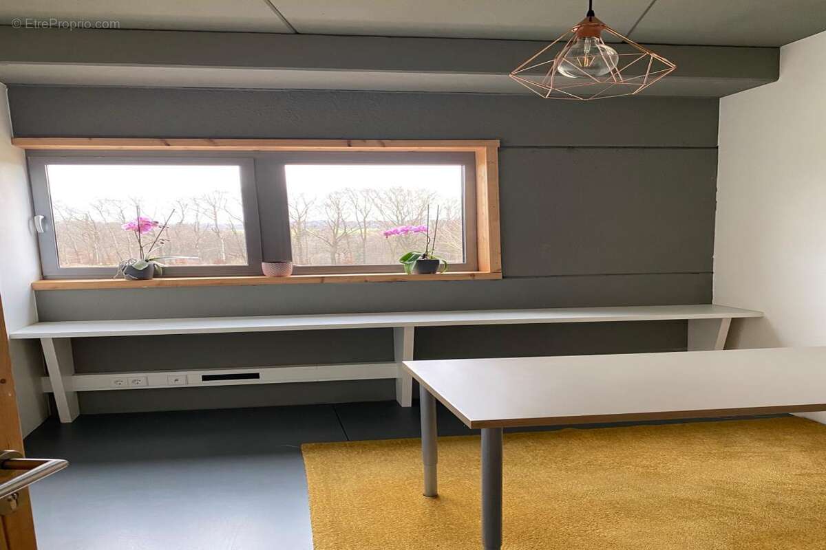 Autre à BOUY-LUXEMBOURG