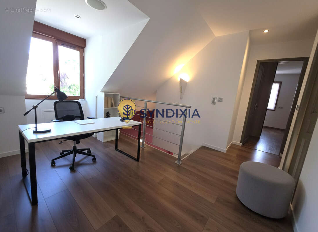 Maison familiale 4 chambres à 8 min de la N12 - photo 8
