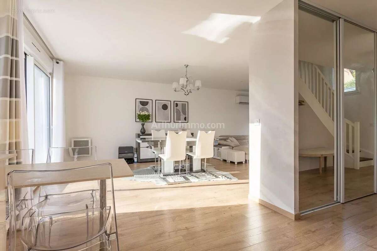 Appartement à MONTLHERY