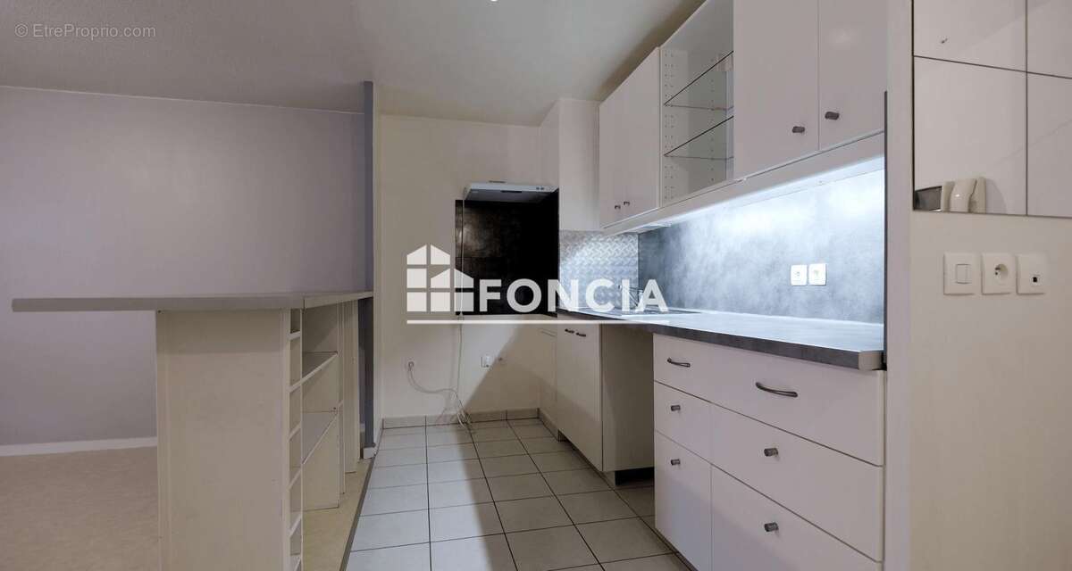 Appartement à DAMMARIE-LES-LYS