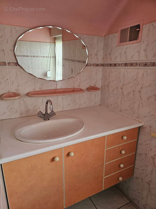 Maison à AUDUN-LE-ROMAN