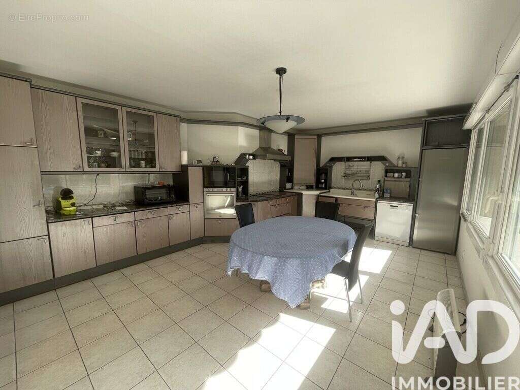 Photo 7 - Maison à SAINT-VRAN