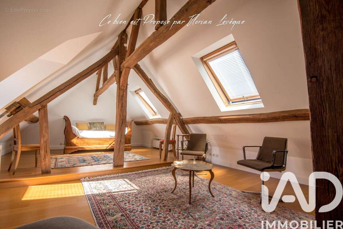 Maison 198 m² à Angers  - photo 8