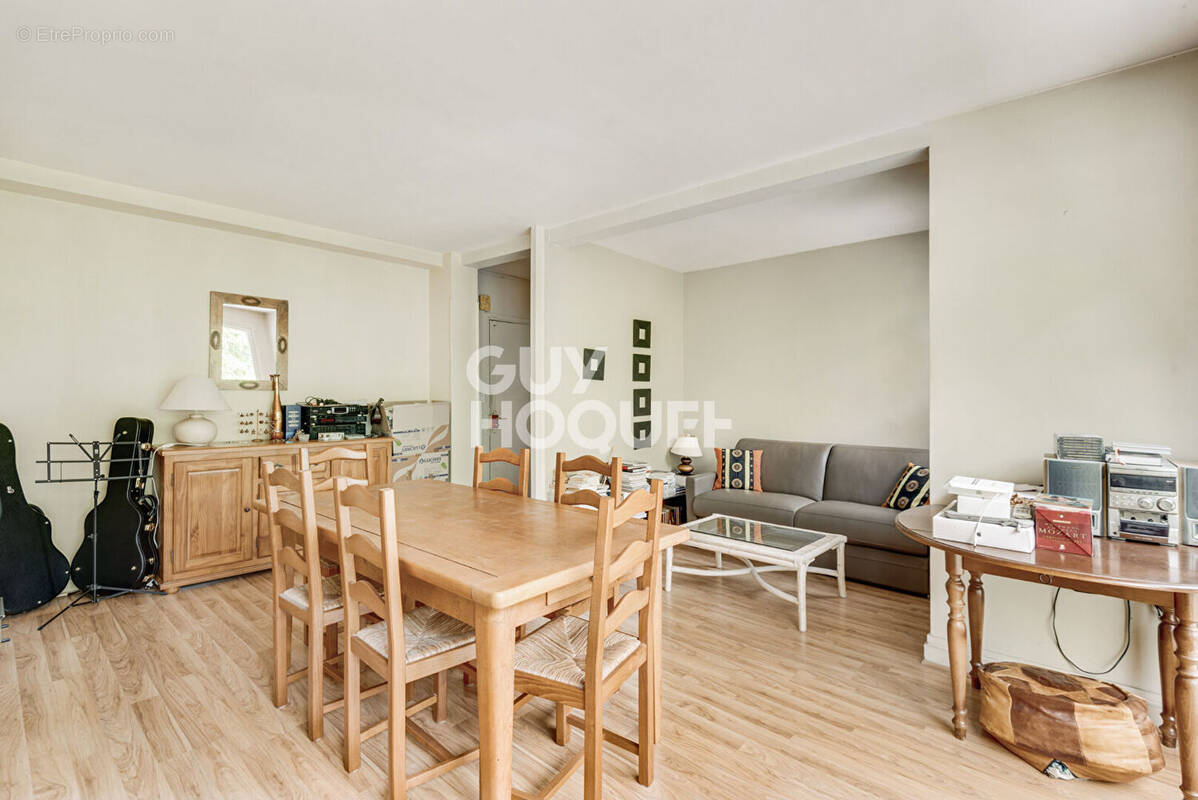 Appartement à MONTROUGE