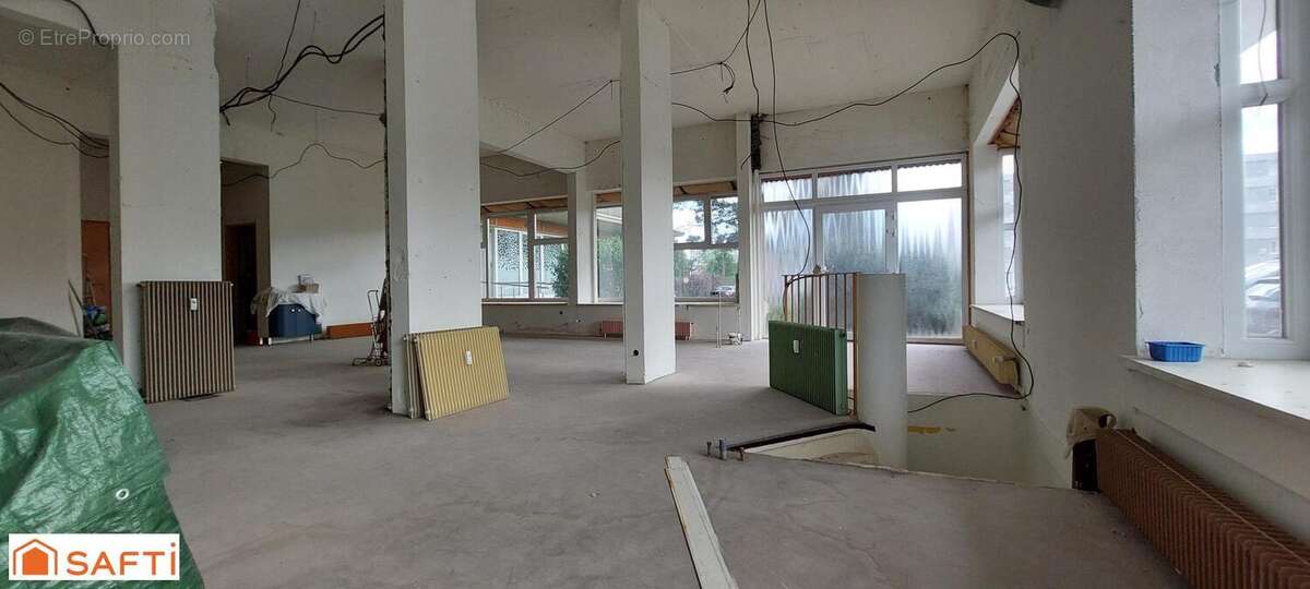 Photo 3 - Commerce à OBERNAI