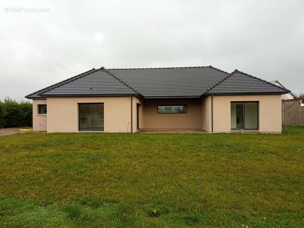 Maison à LE NEUBOURG