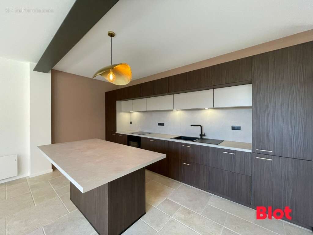 Appartement à BAIN-DE-BRETAGNE