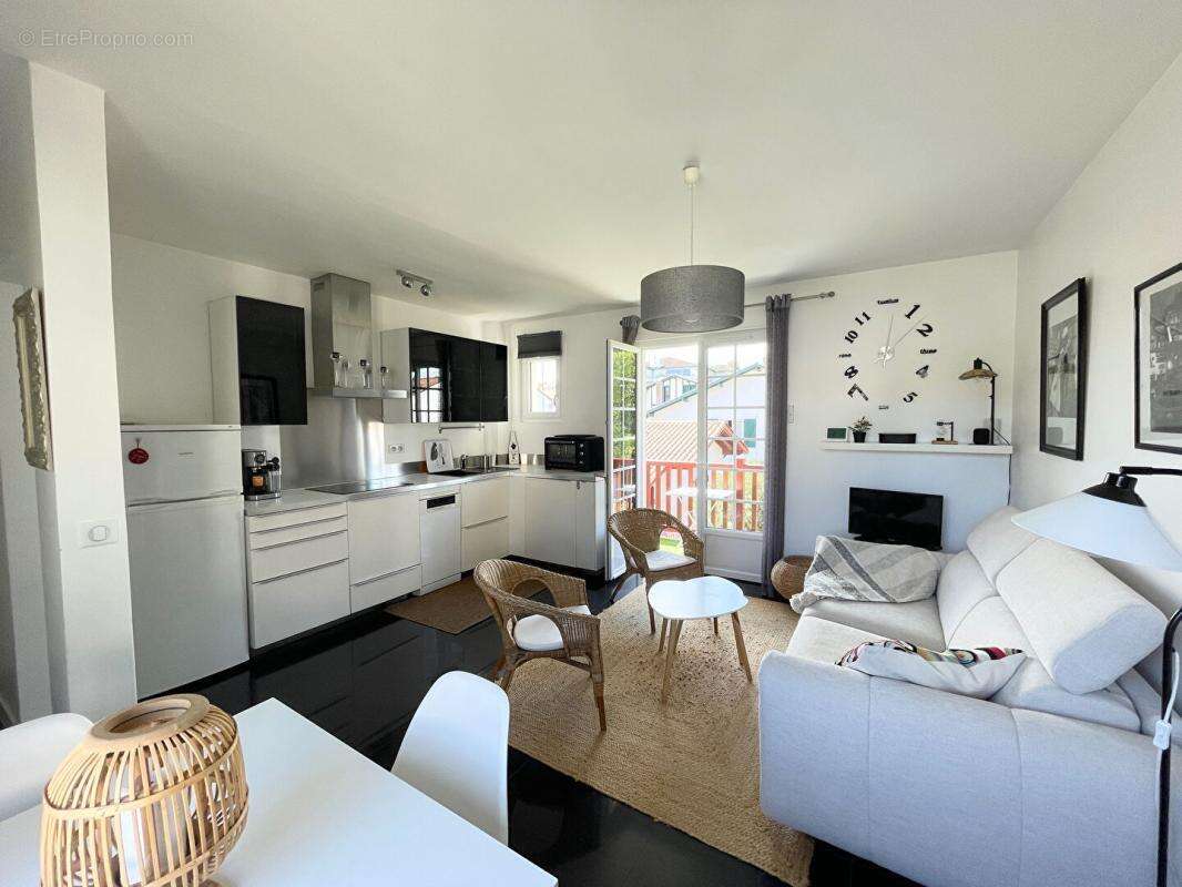 Appartement à URRUGNE