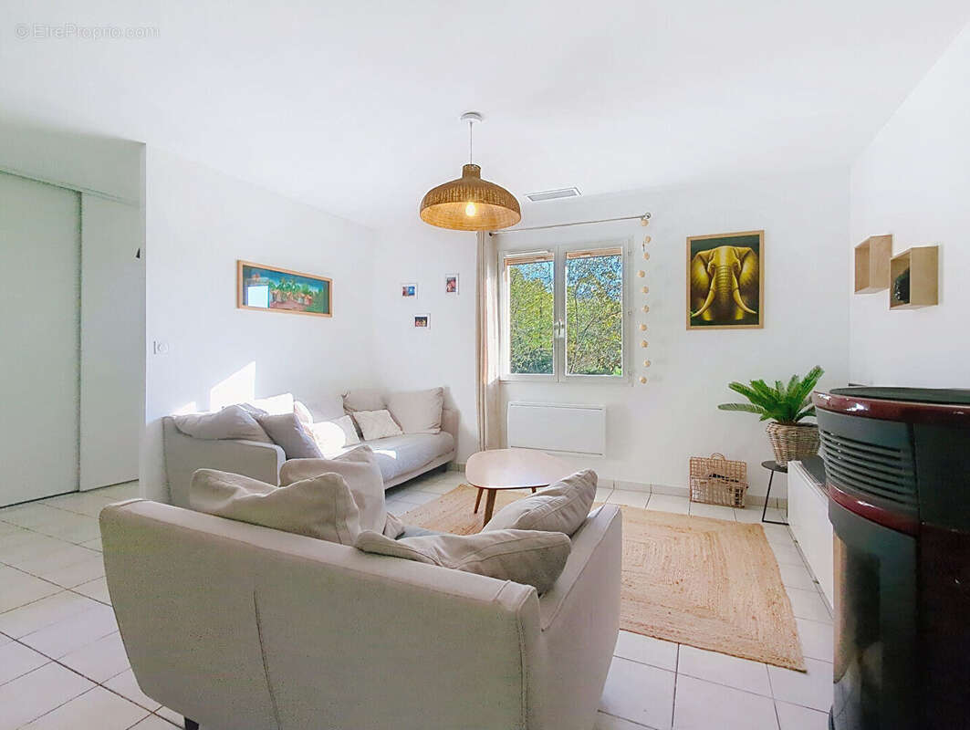 Maison à BELIN-BELIET