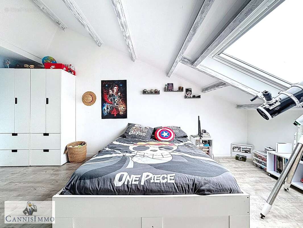 Appartement à MANDELIEU-LA-NAPOULE