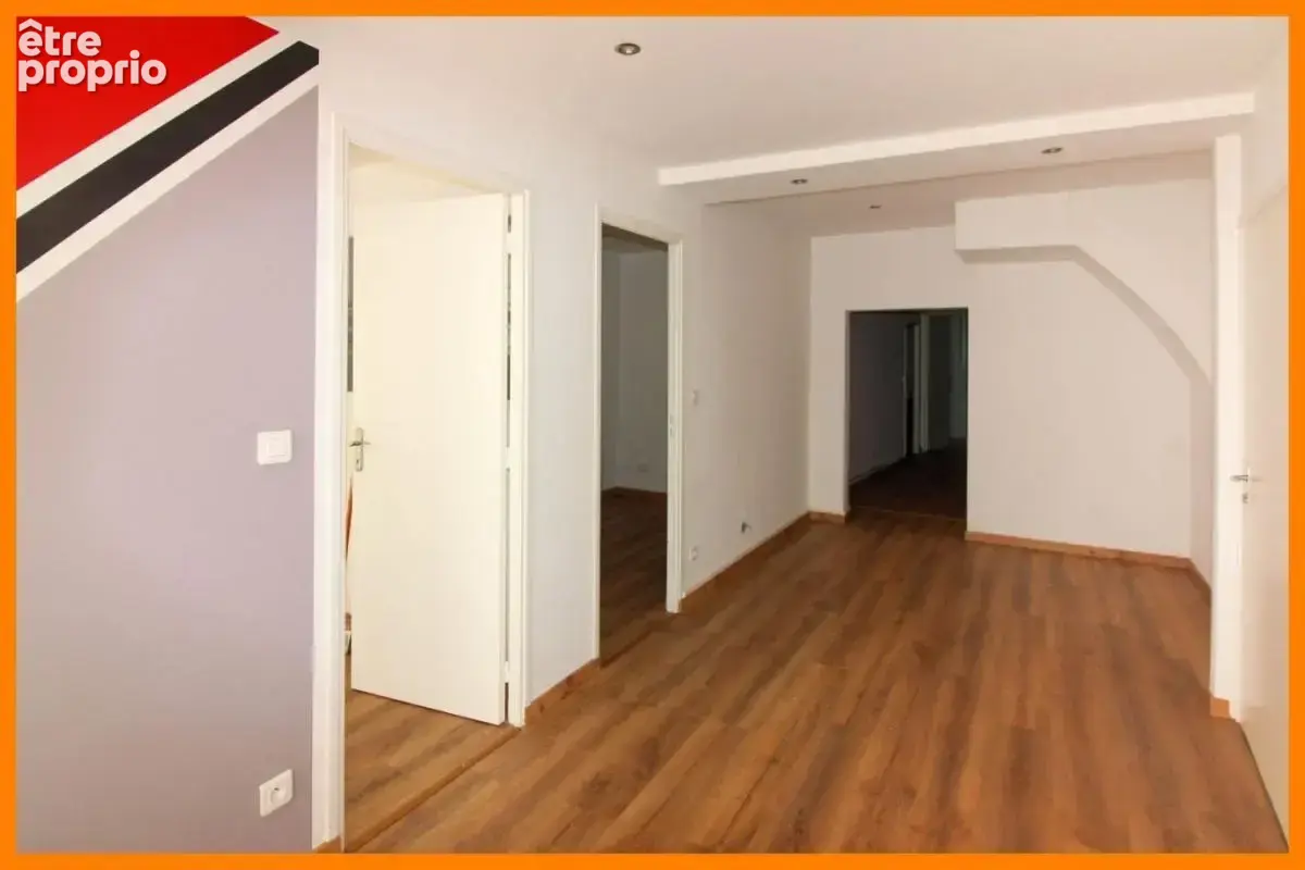 Commerce 60 m² à vendre à Montluel (01120) - photo 3