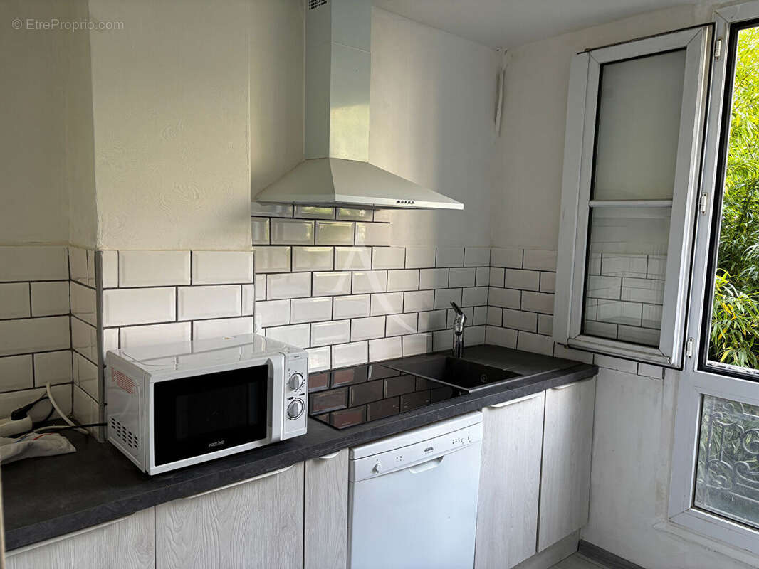 Appartement à PARIS-12E