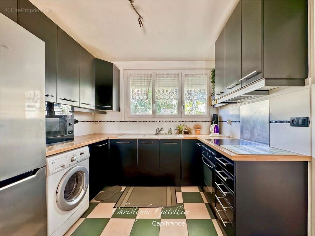 Villepreux – Quartier de la Haie Bergerie – Maison familiale de 85 m² avec jardin, garage et pompe à chaleur - photo 5