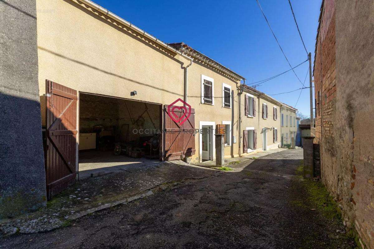Maison à ALAIGNE