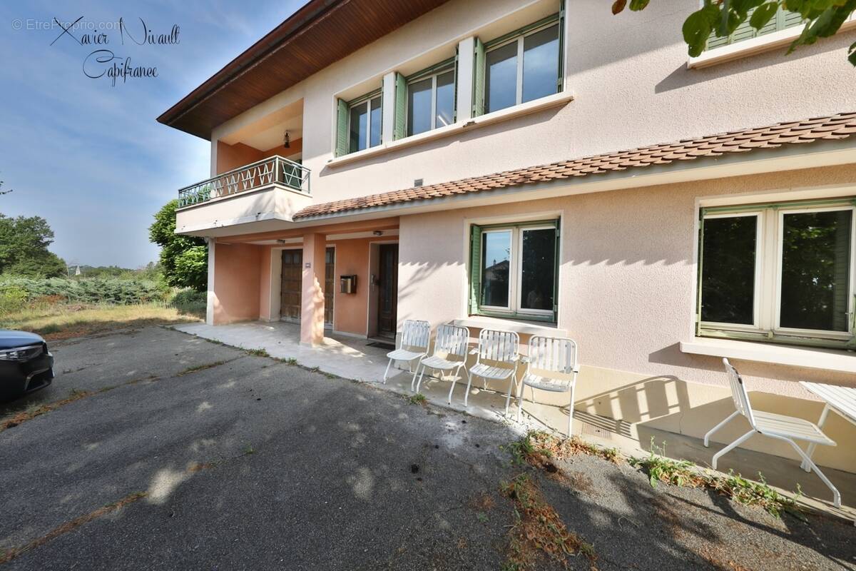 Maison à vendre 5 pièces proche de MONTREVEL EN BRESSE (01) - photo 1