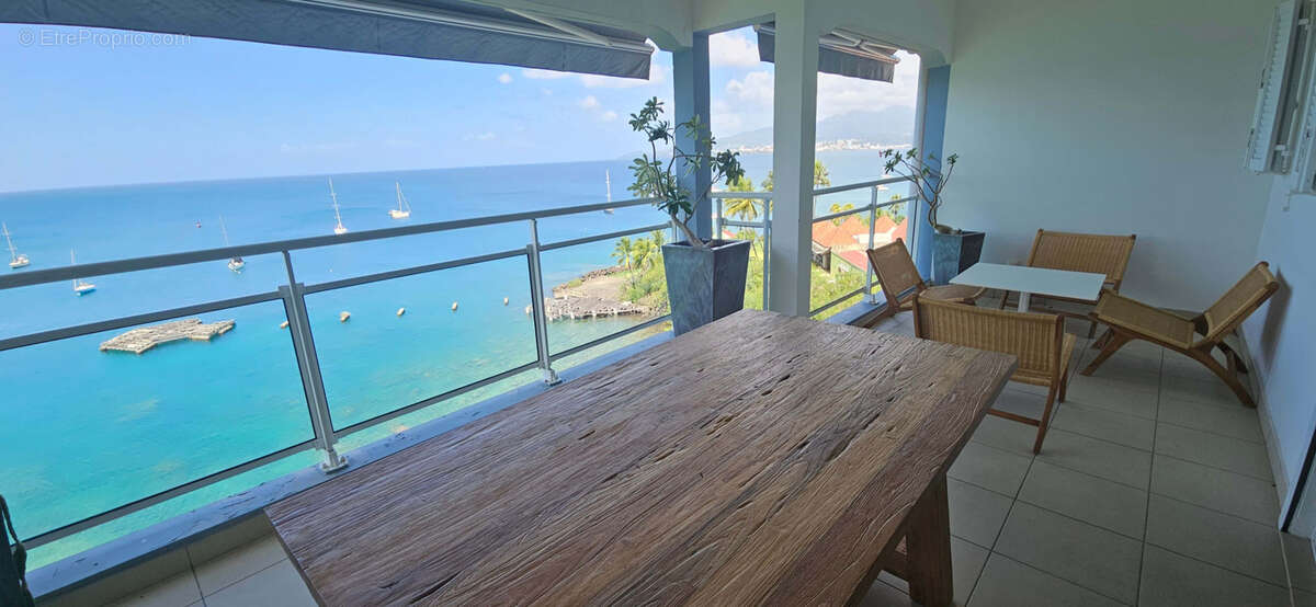 Appartement à LES TROIS-ILETS