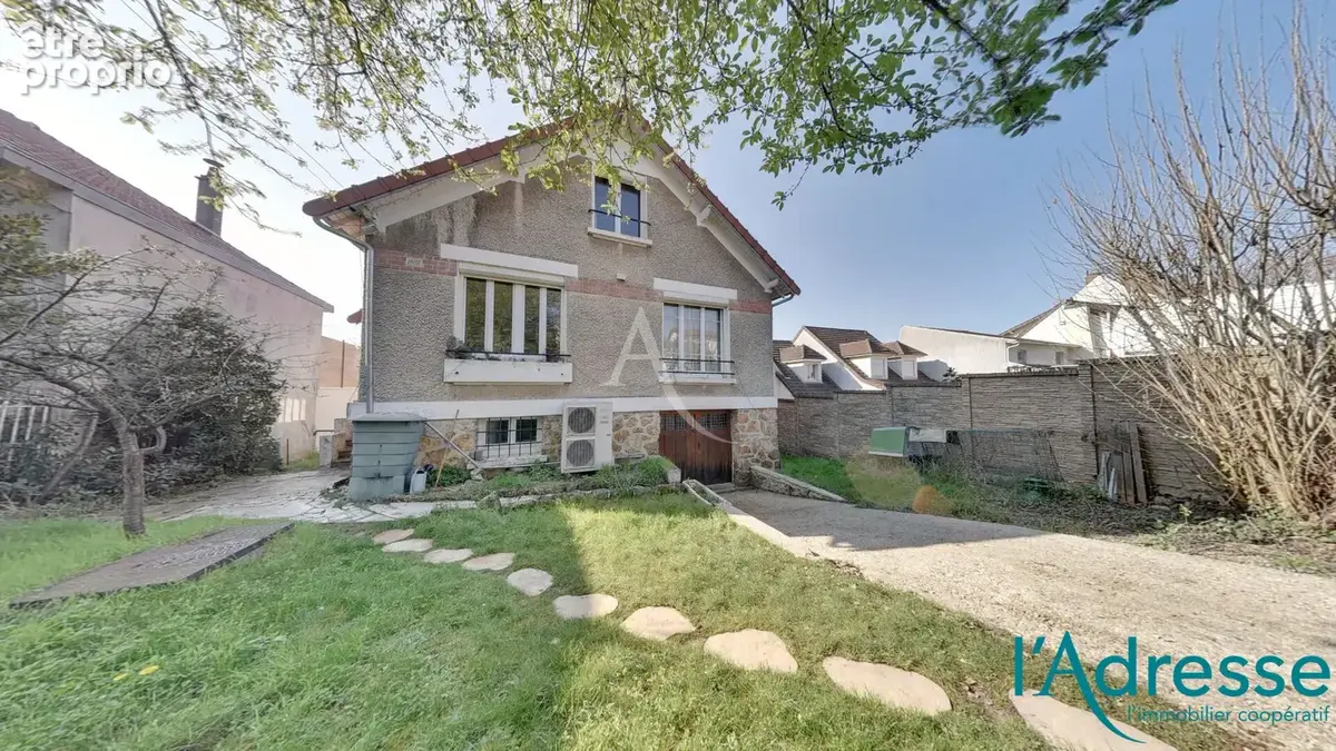 Maison à BRY-SUR-MARNE
