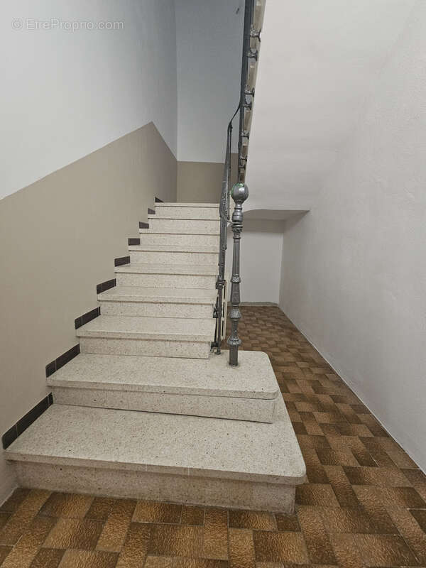 Maison à LUNEL-VIEL