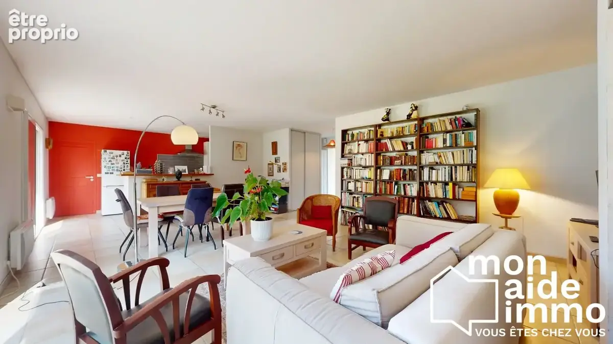 Maison 4 pièces 114 m² à vendre à Saint-Germain-Du-Puch (33750) - photo 2