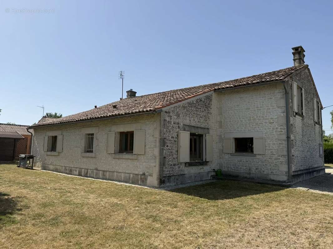 Maison de 5 chambres, dont une au rez-de-chaussée - photo 17